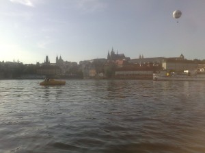 Rivière Vltava, Montgolfière et château de Prague